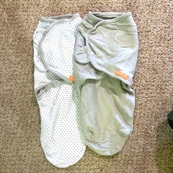 SwaddleMe Other - Swaddle me swaddle set of two